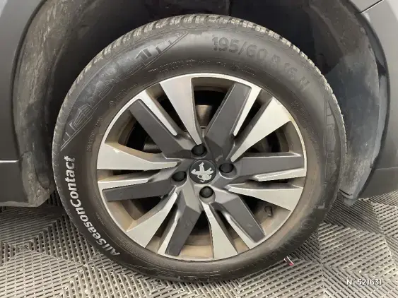 PEUGEOT 2008 - voiture d'occasion - Photo 8