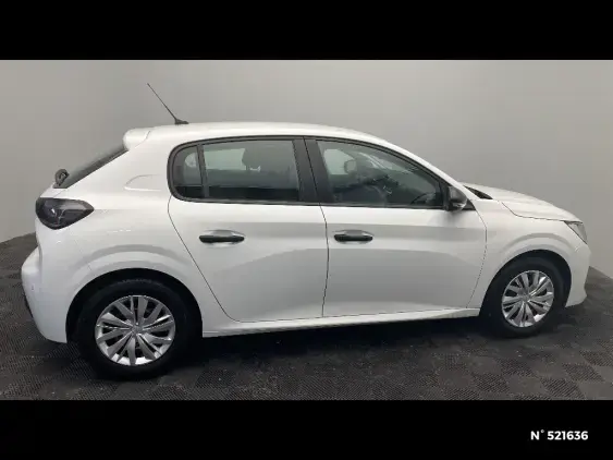 PEUGEOT 208 II - voiture d'occasion - Photo 5