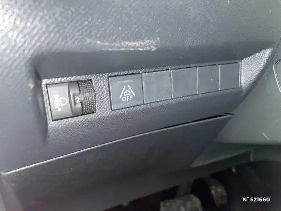 PEUGEOT 208 ELECTRIQUE II - voiture d'occasion - Photo 15