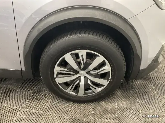 PEUGEOT 2008 II - voiture d'occasion - Photo 8