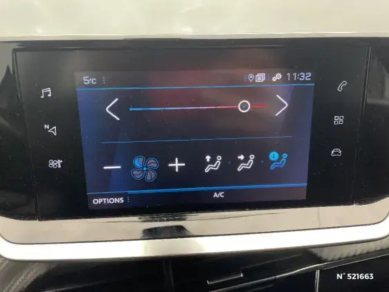 PEUGEOT 2008 II - voiture d'occasion - Photo 13