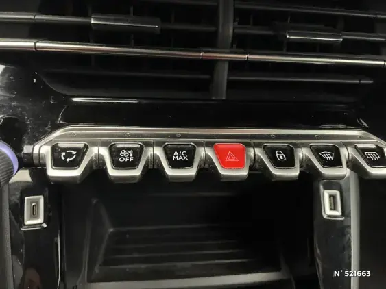 PEUGEOT 2008 II - voiture d'occasion - Photo 15