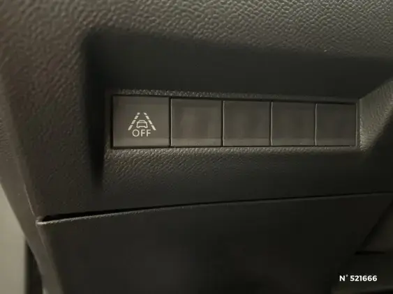 PEUGEOT 2008 II - voiture d'occasion - Photo 14