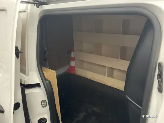 PEUGEOT PARTNER III - voiture d'occasion - Photo 11