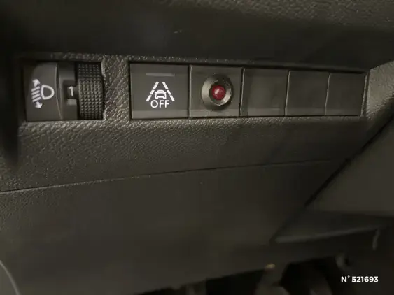 PEUGEOT 208 II - voiture d'occasion - Photo 15