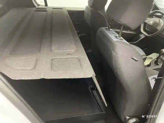 PEUGEOT 208 II - voiture d'occasion - Photo 11