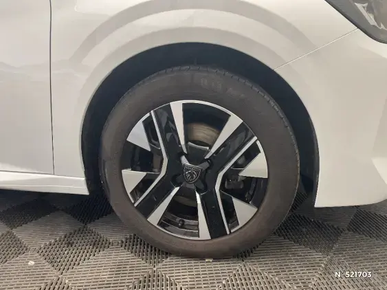 PEUGEOT 208 II - voiture d'occasion - Photo 8