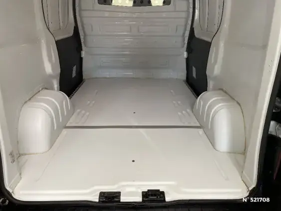 RENAULT TRAFIC FG III - voiture d'occasion - Photo 7