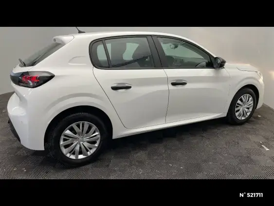 PEUGEOT 208 II - voiture d'occasion - Photo 5