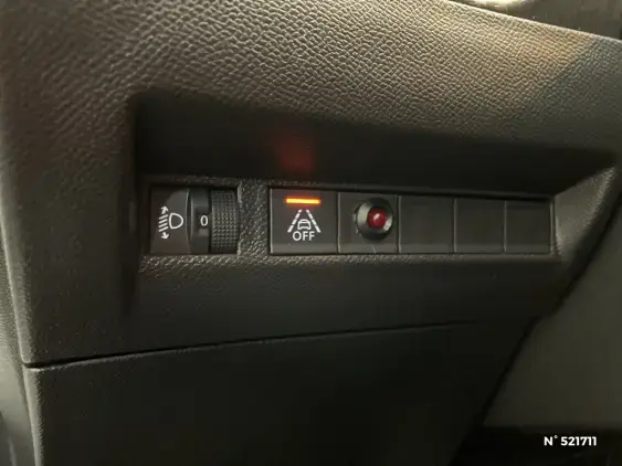 PEUGEOT 208 II - voiture d'occasion - Photo 14