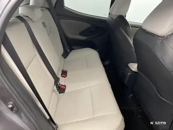 TOYOTA YARIS IV - voiture d'occasion - Photo 11