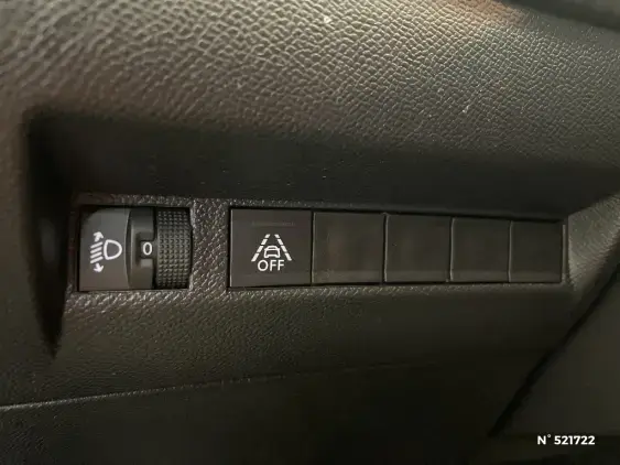 PEUGEOT 208 II - voiture d'occasion - Photo 15