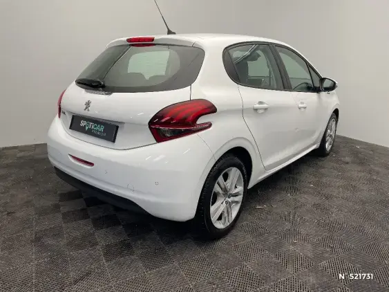 PEUGEOT 208 - voiture d'occasion - Photo 4