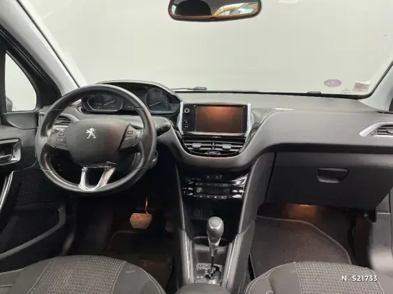 PEUGEOT 208 - voiture d'occasion - Photo 9