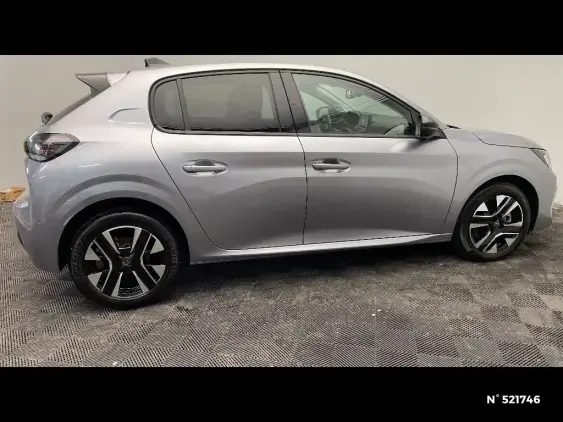 PEUGEOT 208 II - voiture d'occasion - Photo 5