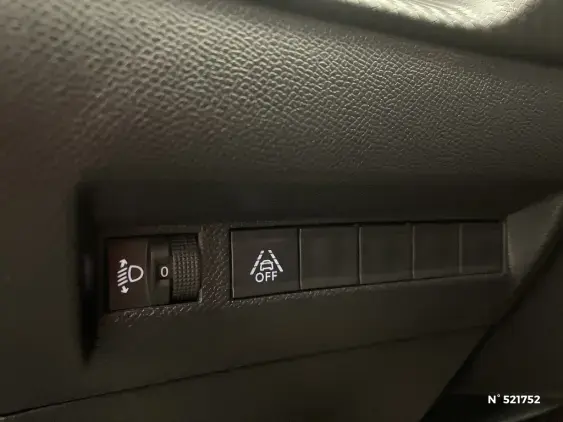 PEUGEOT 208 II - voiture d'occasion - Photo 15