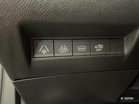 PEUGEOT 2008 II - voiture d'occasion - Photo 15