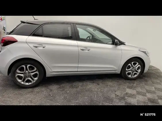 HYUNDAI i20 II - voiture d'occasion - Photo 5