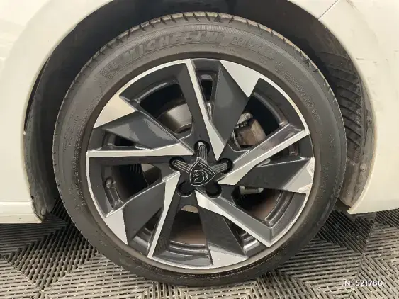 PEUGEOT 308 III - voiture d'occasion - Photo 8