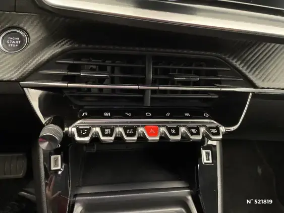 PEUGEOT 2008 II - voiture d'occasion - Photo 15