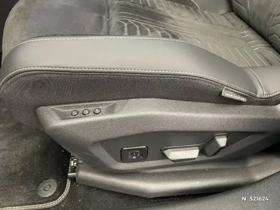 PEUGEOT 3008 ELECTRIQUE III - voiture d'occasion - Photo 23