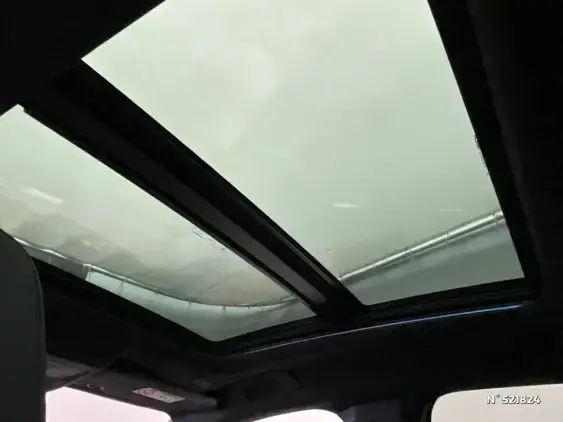 PEUGEOT 3008 ELECTRIQUE III - voiture d'occasion - Photo 24