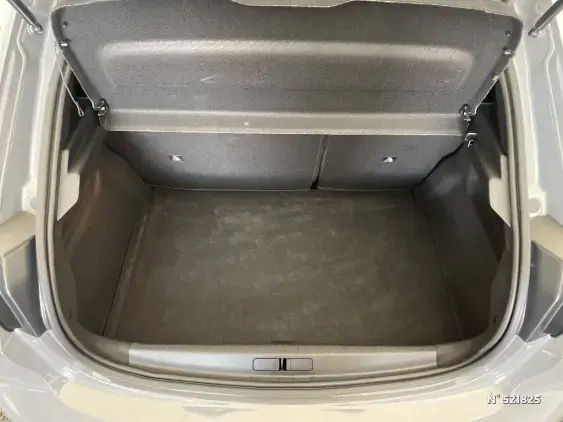 PEUGEOT 208 II - voiture d'occasion - Photo 7