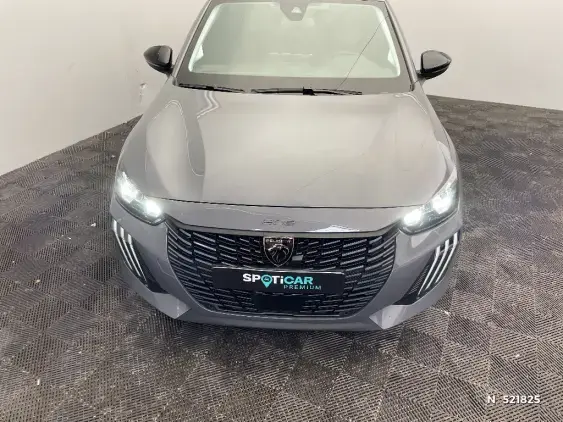 PEUGEOT 208 II - voiture d'occasion - Photo 3