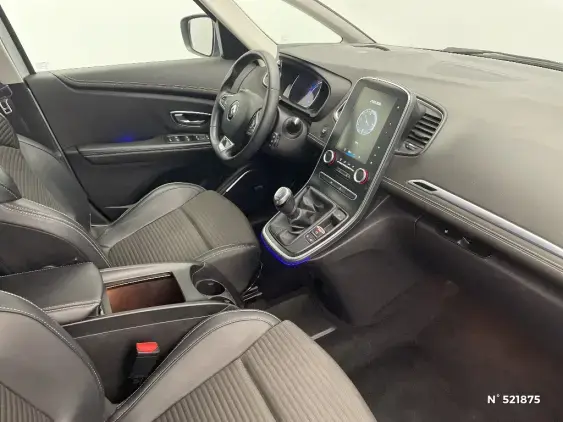 RENAULT SCENIC IV - voiture d'occasion - Photo 10