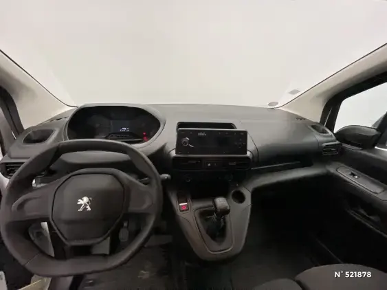 PEUGEOT PARTNER III - voiture d'occasion - Photo 9