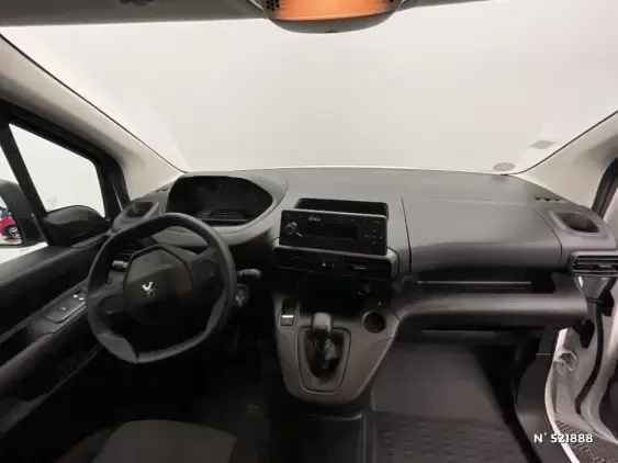 PEUGEOT PARTNER III - voiture d'occasion - Photo 9