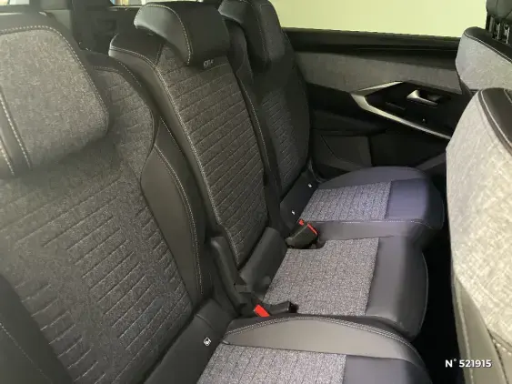 PEUGEOT 5008 III - voiture d'occasion - Photo 11