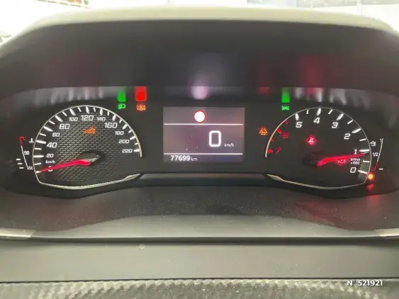 PEUGEOT 208 II - voiture d'occasion - Photo 12
