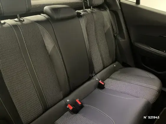 PEUGEOT 2008 II - voiture d'occasion - Photo 11