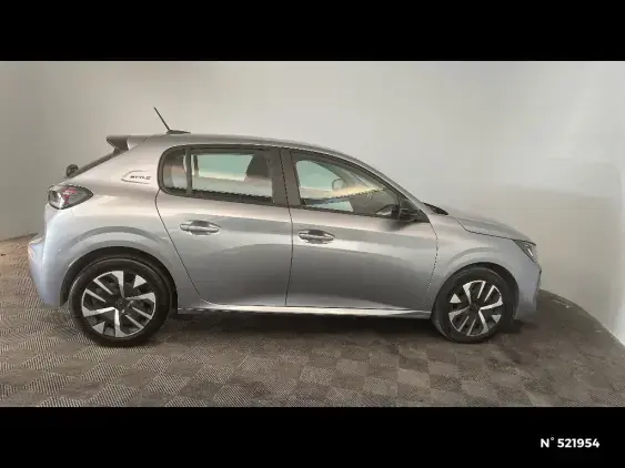 PEUGEOT 208 II - voiture d'occasion - Photo 5