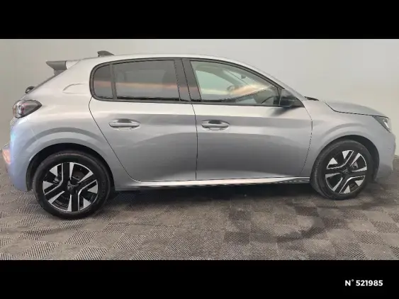 PEUGEOT 208 II - voiture d'occasion - Photo 5