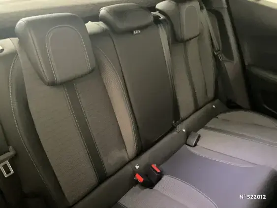PEUGEOT 2008 II - voiture d'occasion - Photo 11