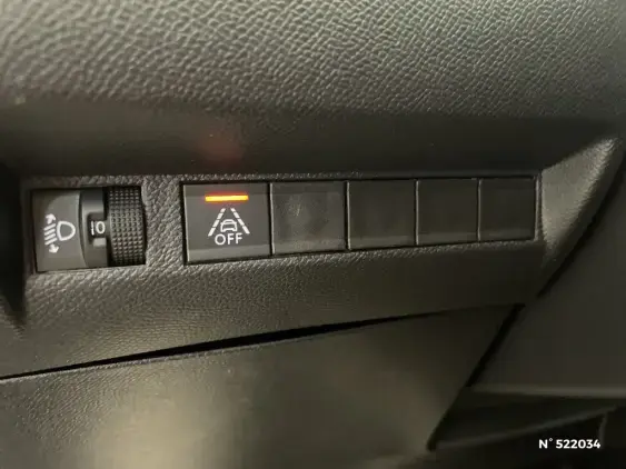 PEUGEOT 208 II - voiture d'occasion - Photo 15