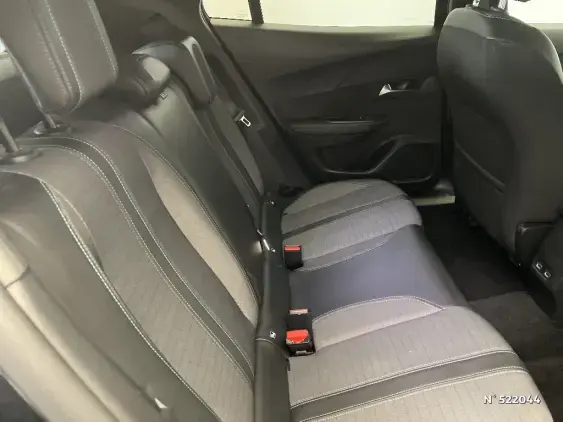 PEUGEOT 2008 II - voiture d'occasion - Photo 11
