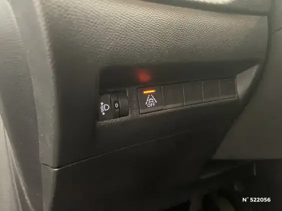 PEUGEOT 208 II - voiture d'occasion - Photo 15