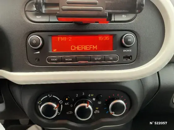 RENAULT TWINGO III - voiture d'occasion - Photo 13