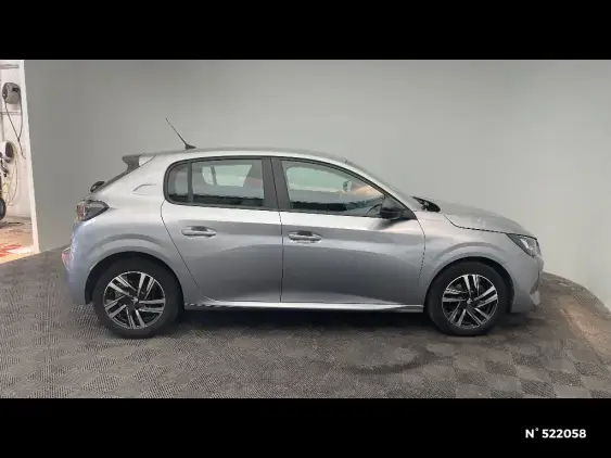 PEUGEOT 208 II - voiture d'occasion - Photo 5