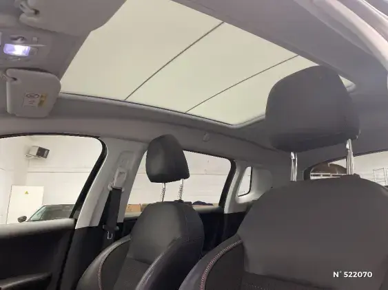 PEUGEOT 2008 - voiture d'occasion - Photo 25
