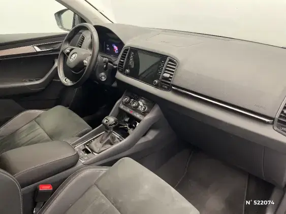 SKODA KAROQ - voiture d'occasion - Photo 10