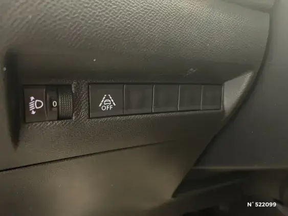 PEUGEOT 208 II - voiture d'occasion - Photo 15
