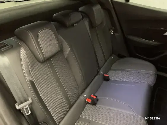 PEUGEOT 2008 II - voiture d'occasion - Photo 11