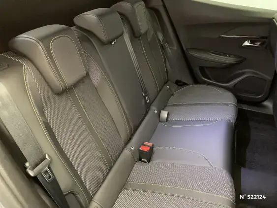 PEUGEOT 2008 II - voiture d'occasion - Photo 11