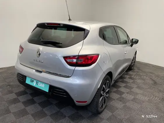 RENAULT CLIO IV - voiture d'occasion - Photo 4