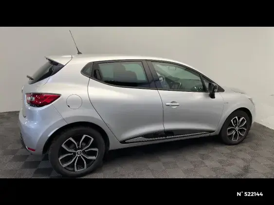 RENAULT CLIO IV - voiture d'occasion - Photo 5