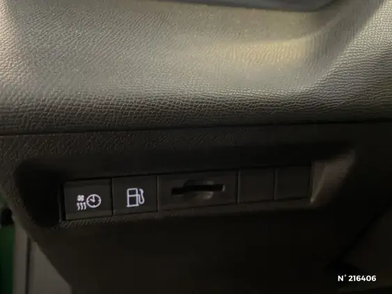 PEUGEOT 308 III - voiture d'occasion - Photo 14